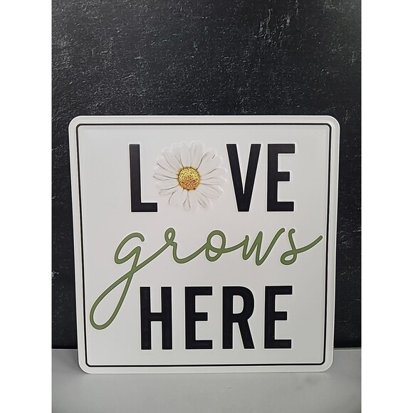 Love Grows Here Metal Garden Sign - Picture 2 of 10